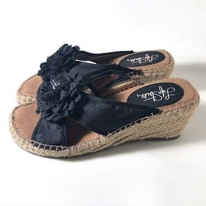 Life Stride Flower Wedges